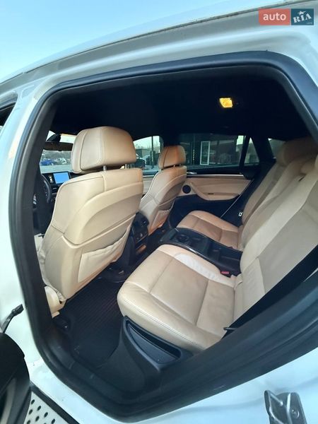 Позашляховик / Кросовер BMW X6 2010 в Чернівцях