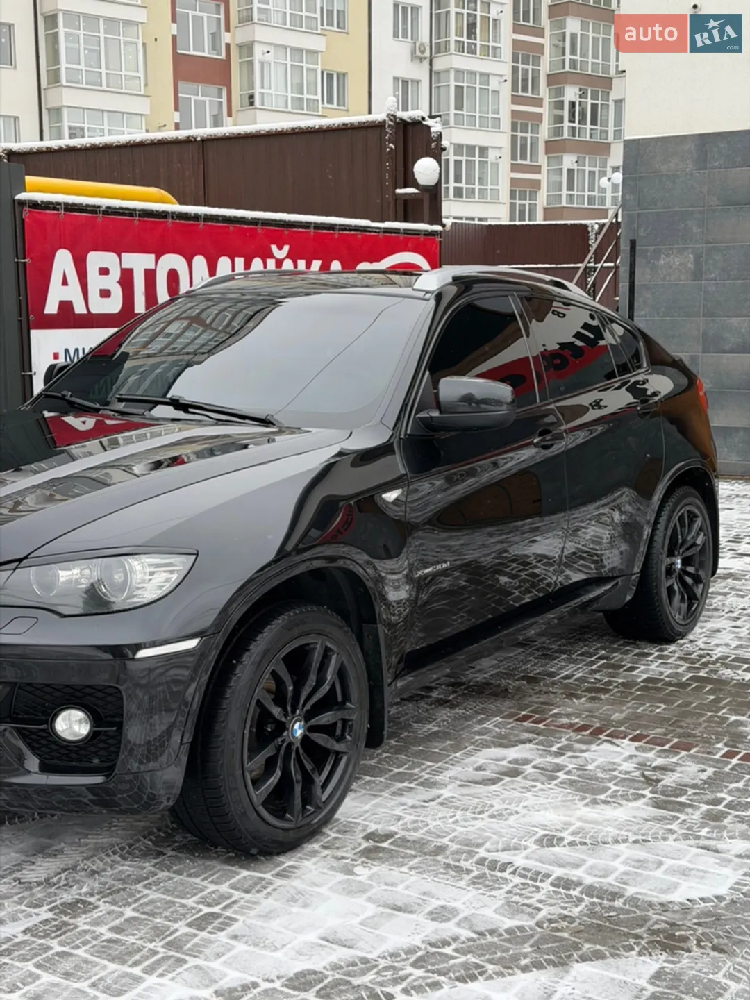 2011 BMW X6 - мініатюра 3
