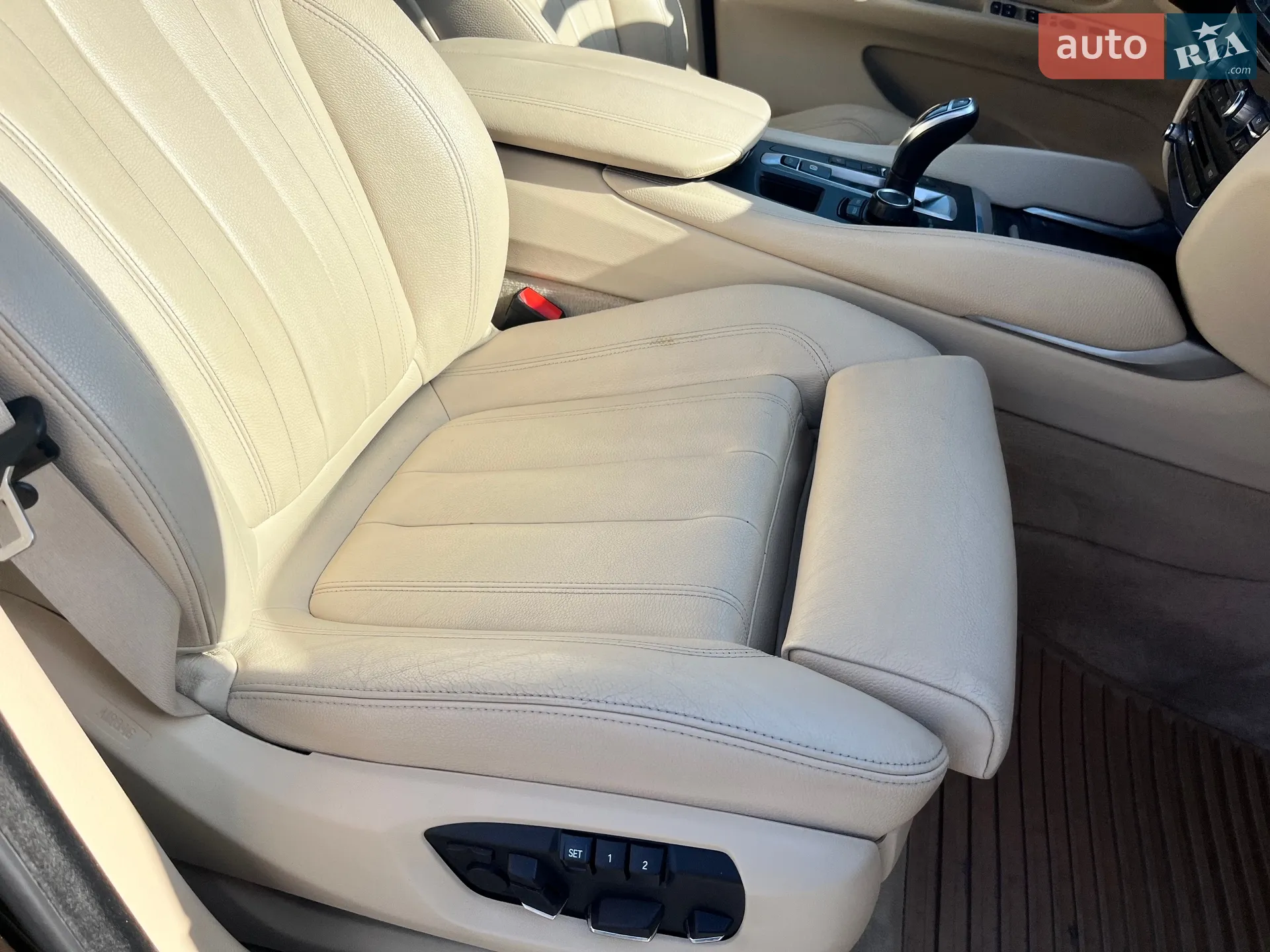 2016 BMW X6 - мініатюра 31