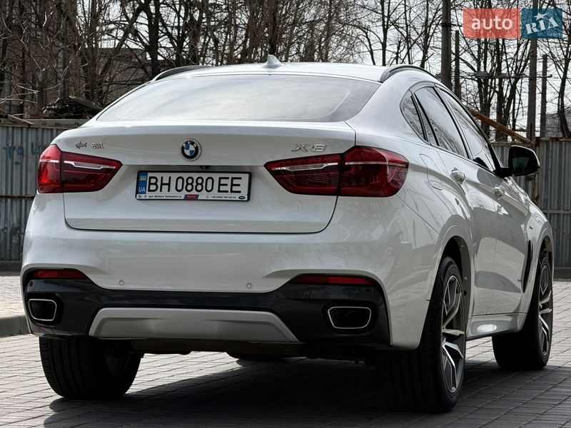Внедорожник / Кроссовер BMW X6 2015 в Одессе