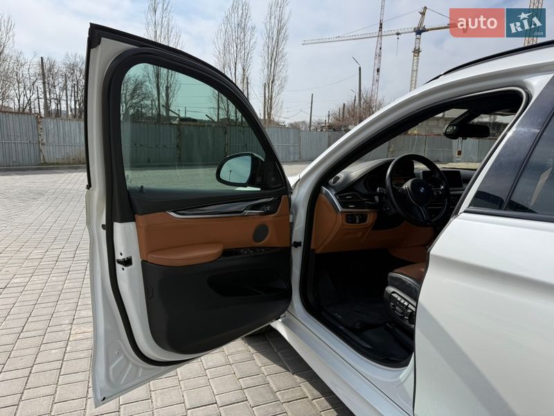 Внедорожник / Кроссовер BMW X6 2015 в Одессе
