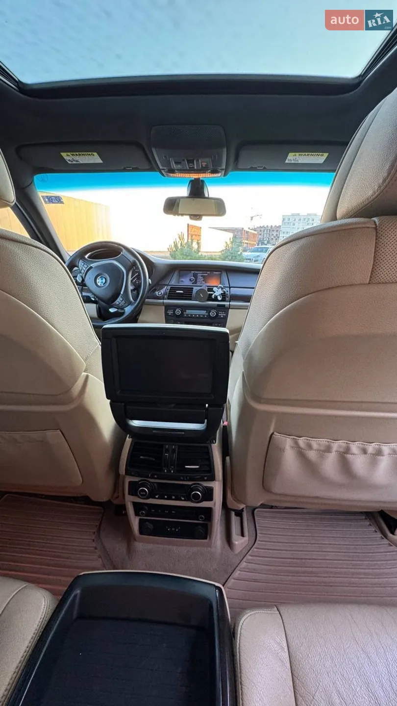 2010 BMW X6 - мініатюра 4