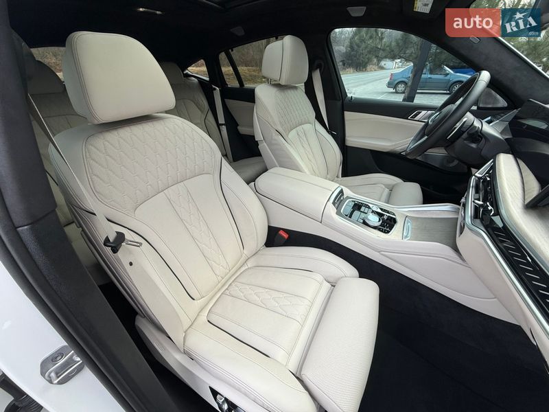 Внедорожник / Кроссовер BMW X6 2024 в Ужгороде