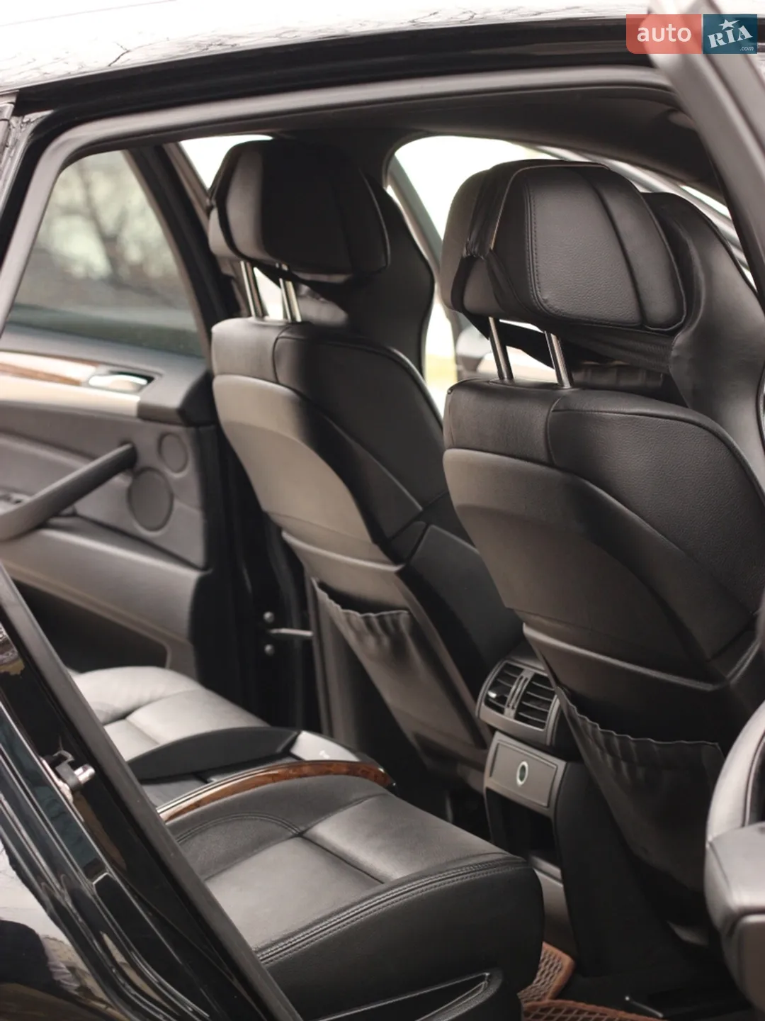 2010 BMW X6 - мініатюра 10
