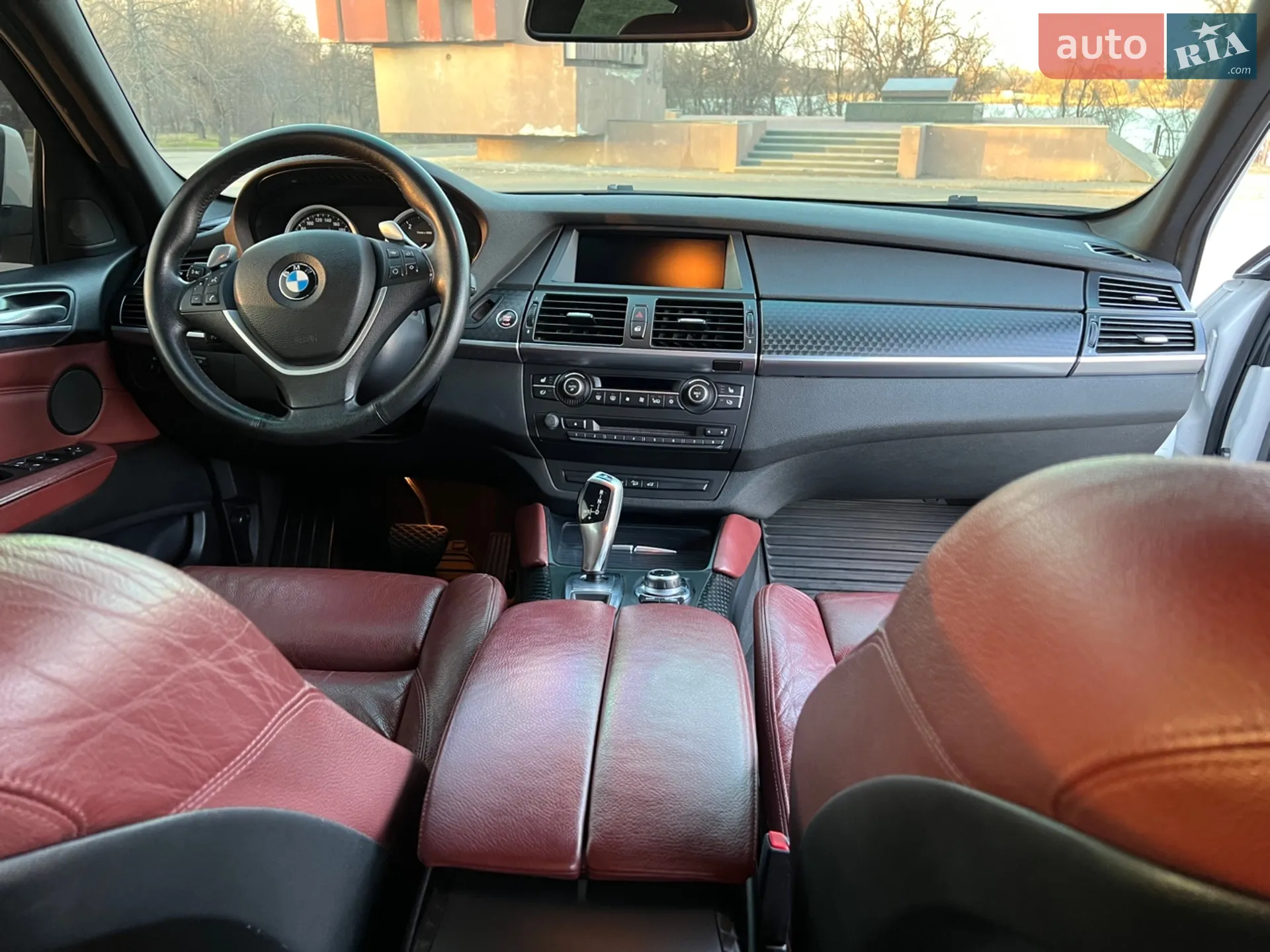 2010 BMW X6 - мініатюра 43