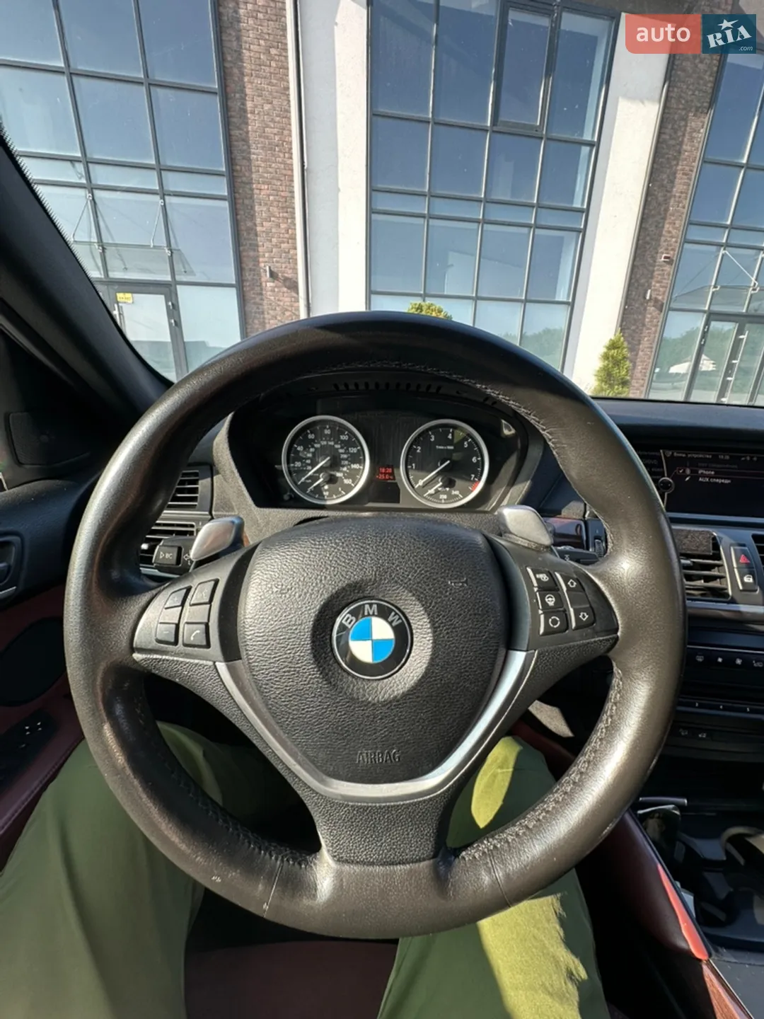 2010 BMW X6 - мініатюра 21