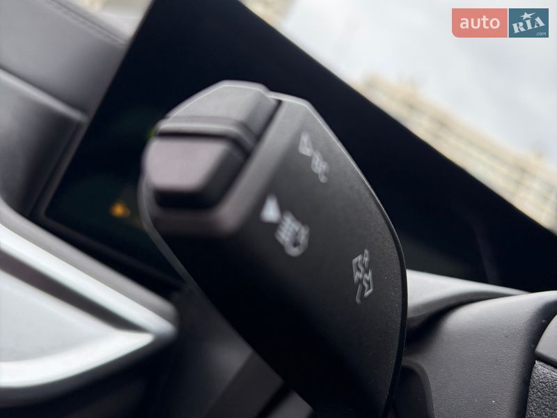 Внедорожник / Кроссовер BMW X6 2023 в Киеве