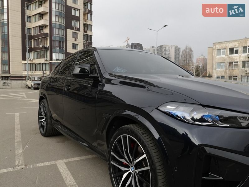 Внедорожник / Кроссовер BMW X6 2021 в Киеве