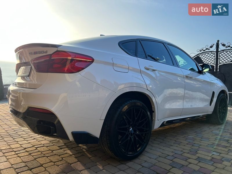 Внедорожник / Кроссовер BMW X6 2015 в Черновцах