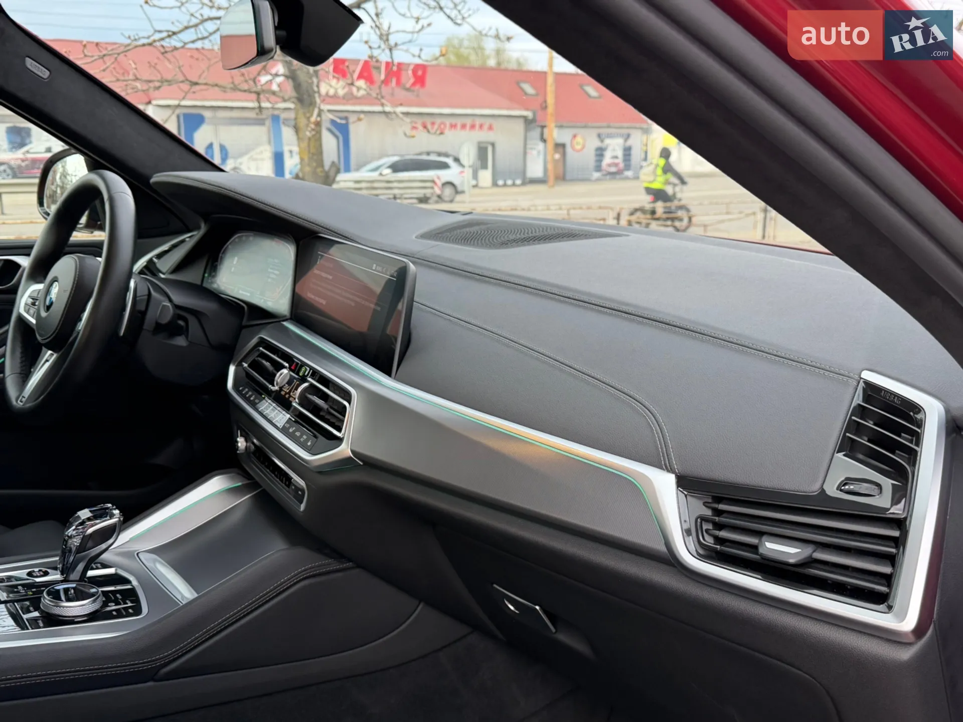 2022 BMW X6 - мініатюра 96