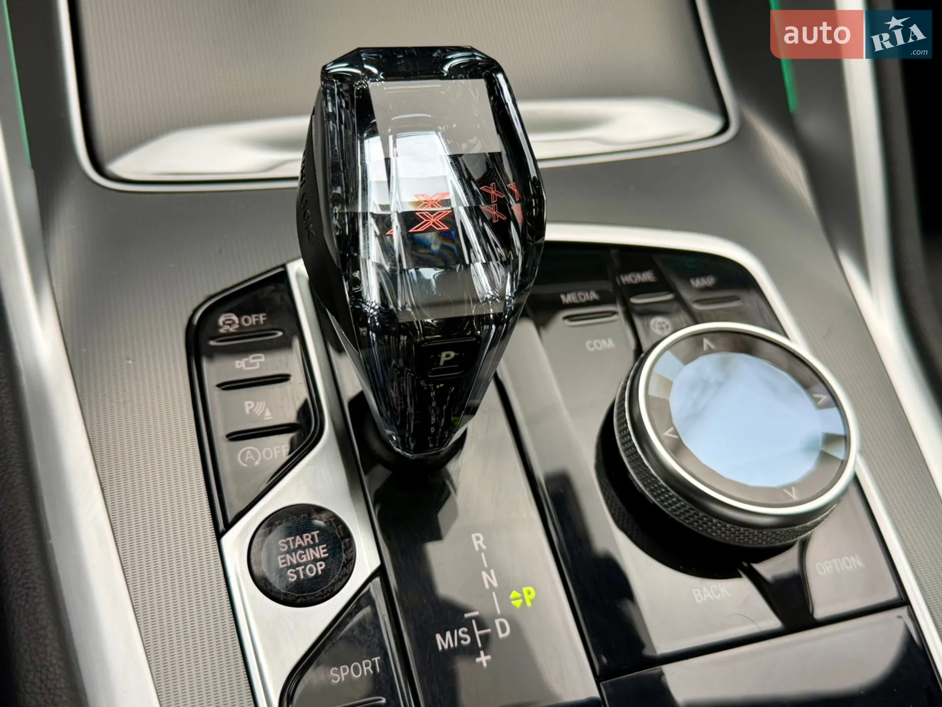 2022 BMW X6 - мініатюра 101