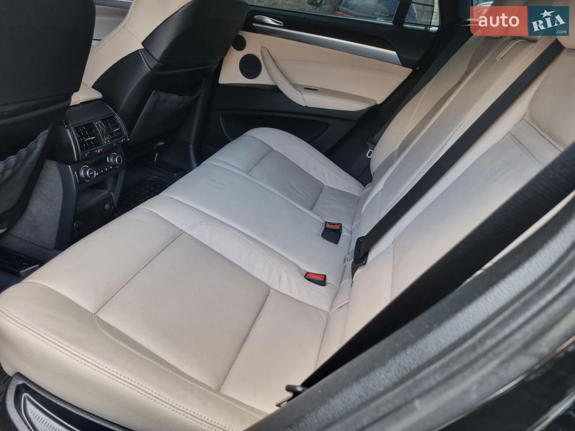 2011 BMW X6 - мініатюра 31