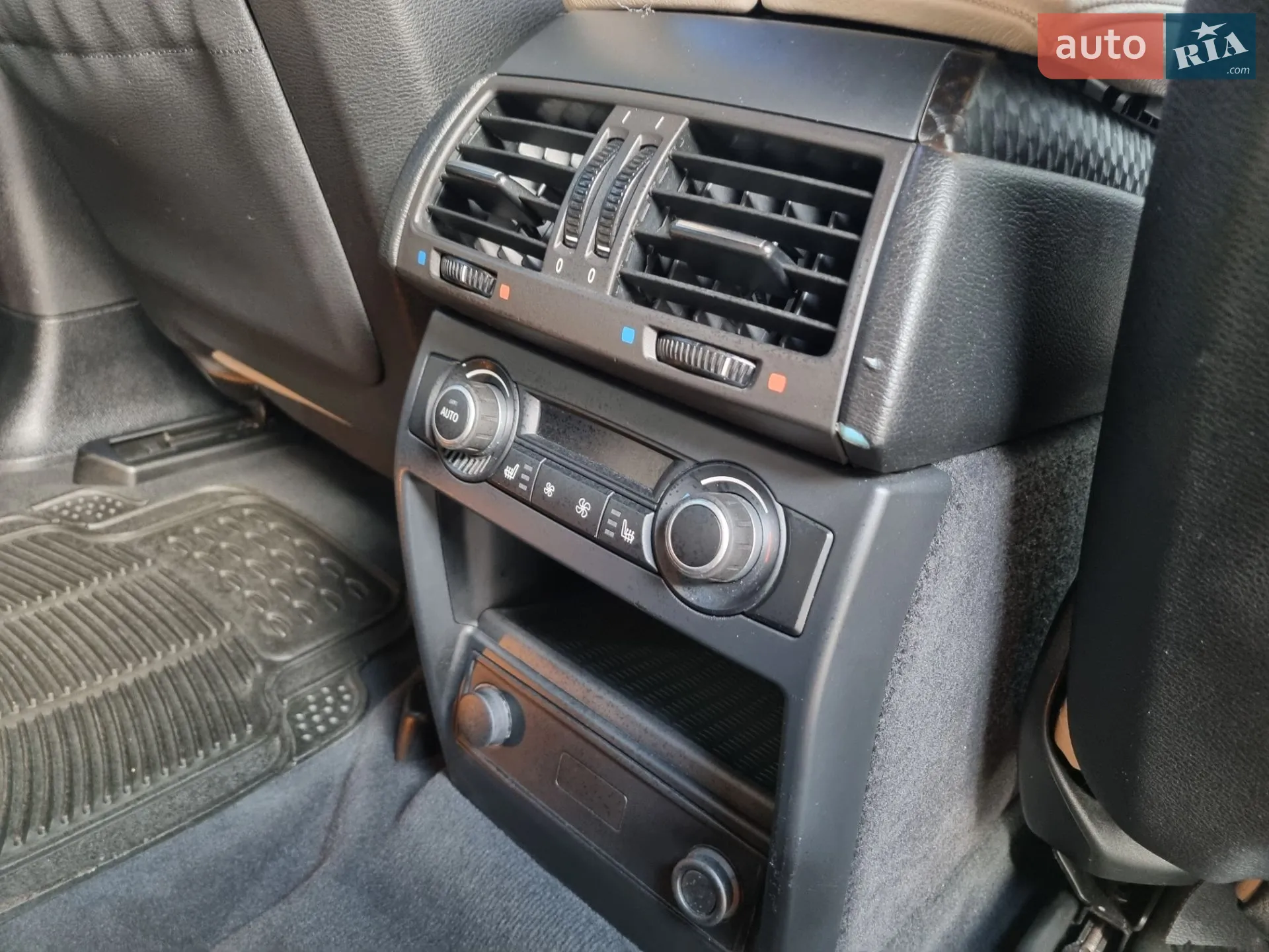 2011 BMW X6 - мініатюра 39