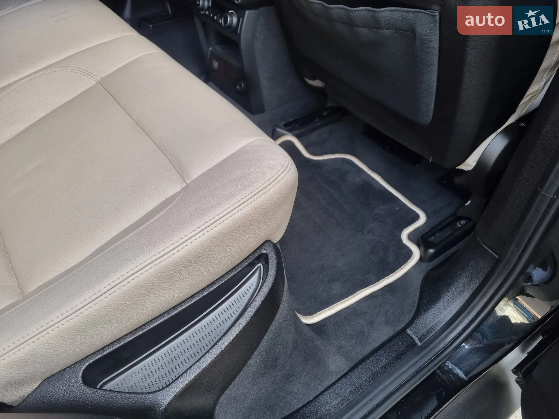 2011 BMW X6 - мініатюра 70