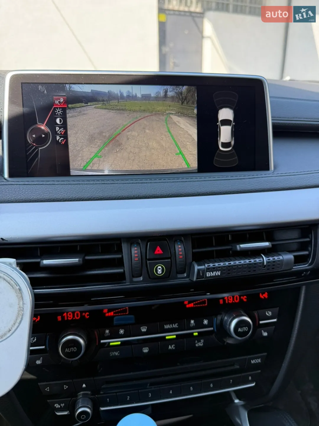 2014 BMW X6 - мініатюра 31