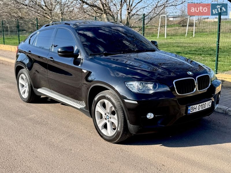 BMW X6 2011