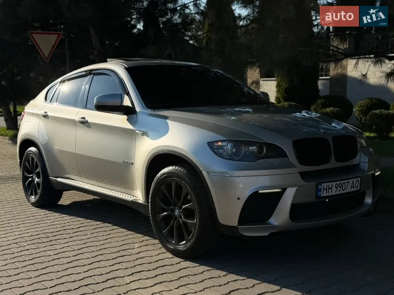BMW X6 2011