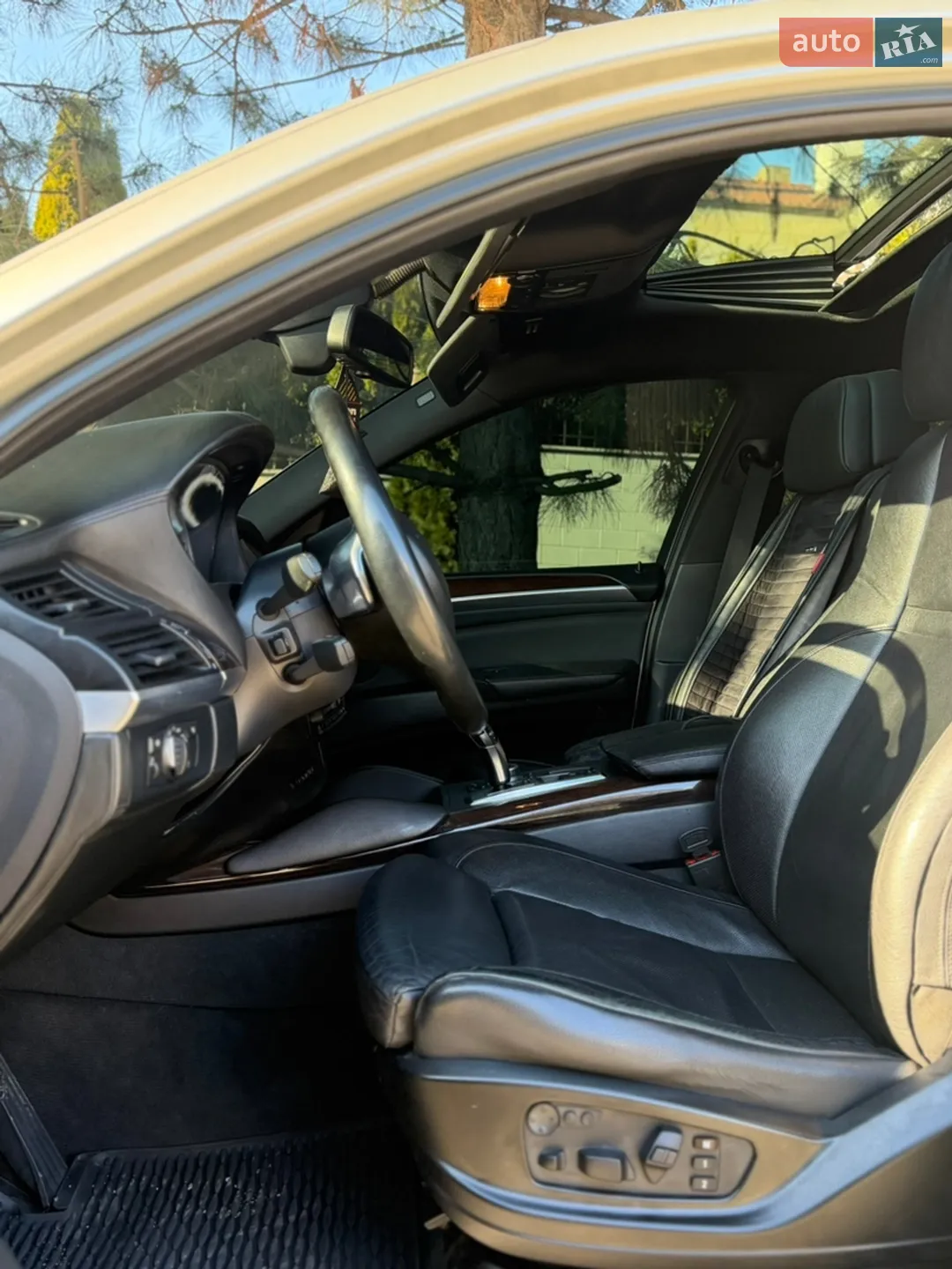 2011 BMW X6 - мініатюра 12