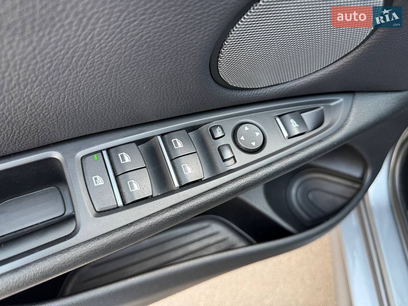 Внедорожник / Кроссовер BMW X6 2016 в Киеве фото 14 Внедорожник / Кроссовер BMW X6 2016 в Киеве