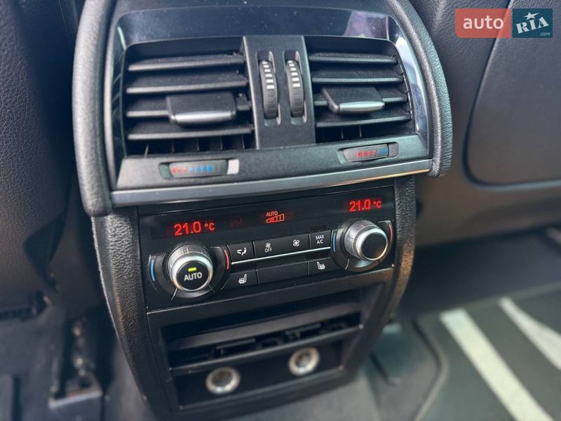 Внедорожник / Кроссовер BMW X6 2016 в Киеве фото 25 Внедорожник / Кроссовер BMW X6 2016 в Киеве