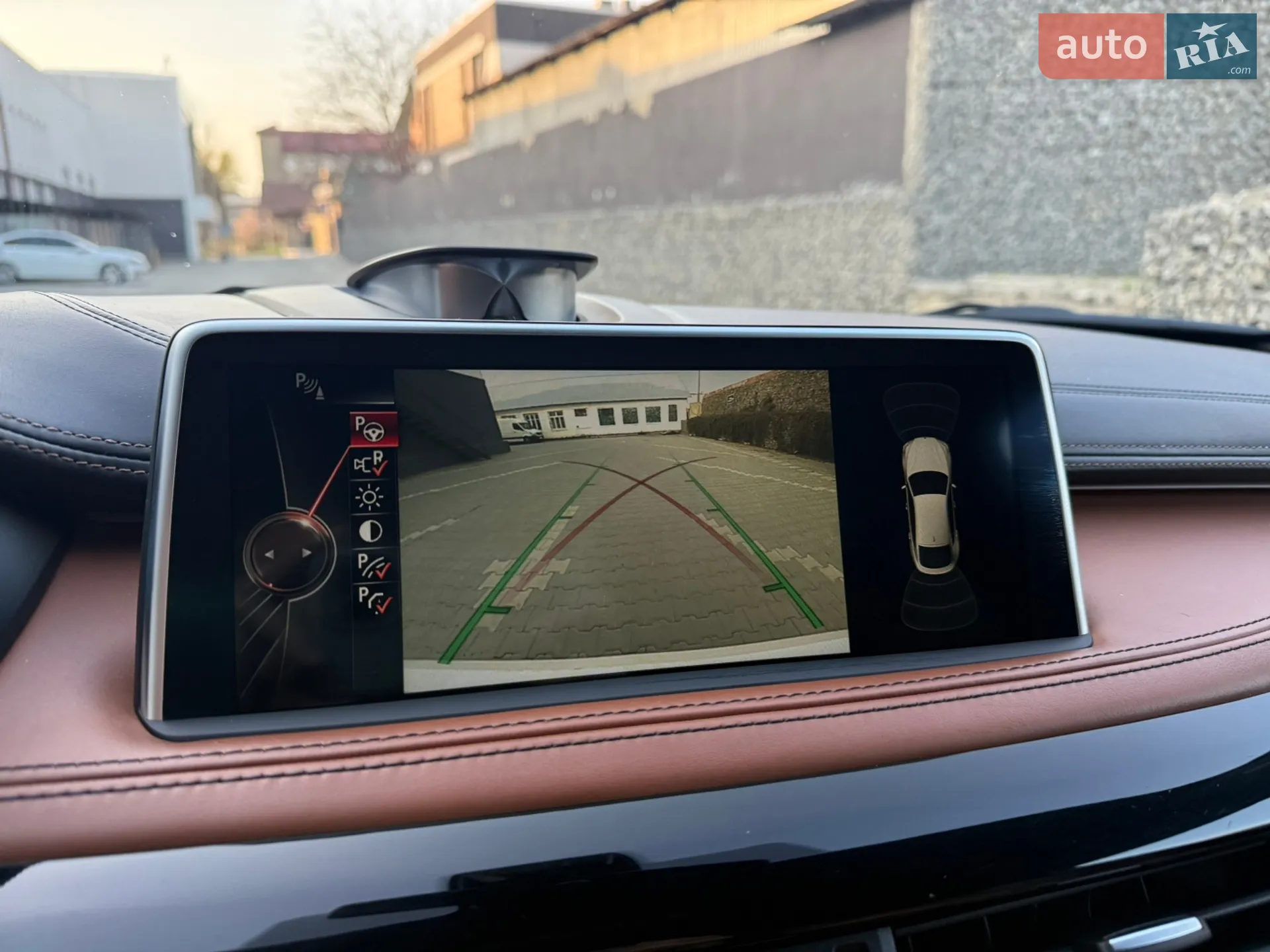 2015 BMW X6 - мініатюра 30