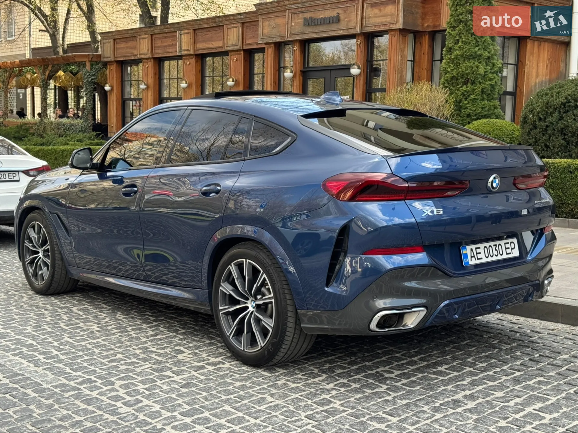 2020 BMW X6 - мініатюра 6