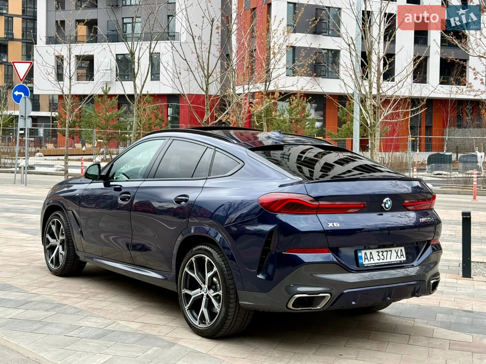 2020 BMW X6 - мініатюра 9