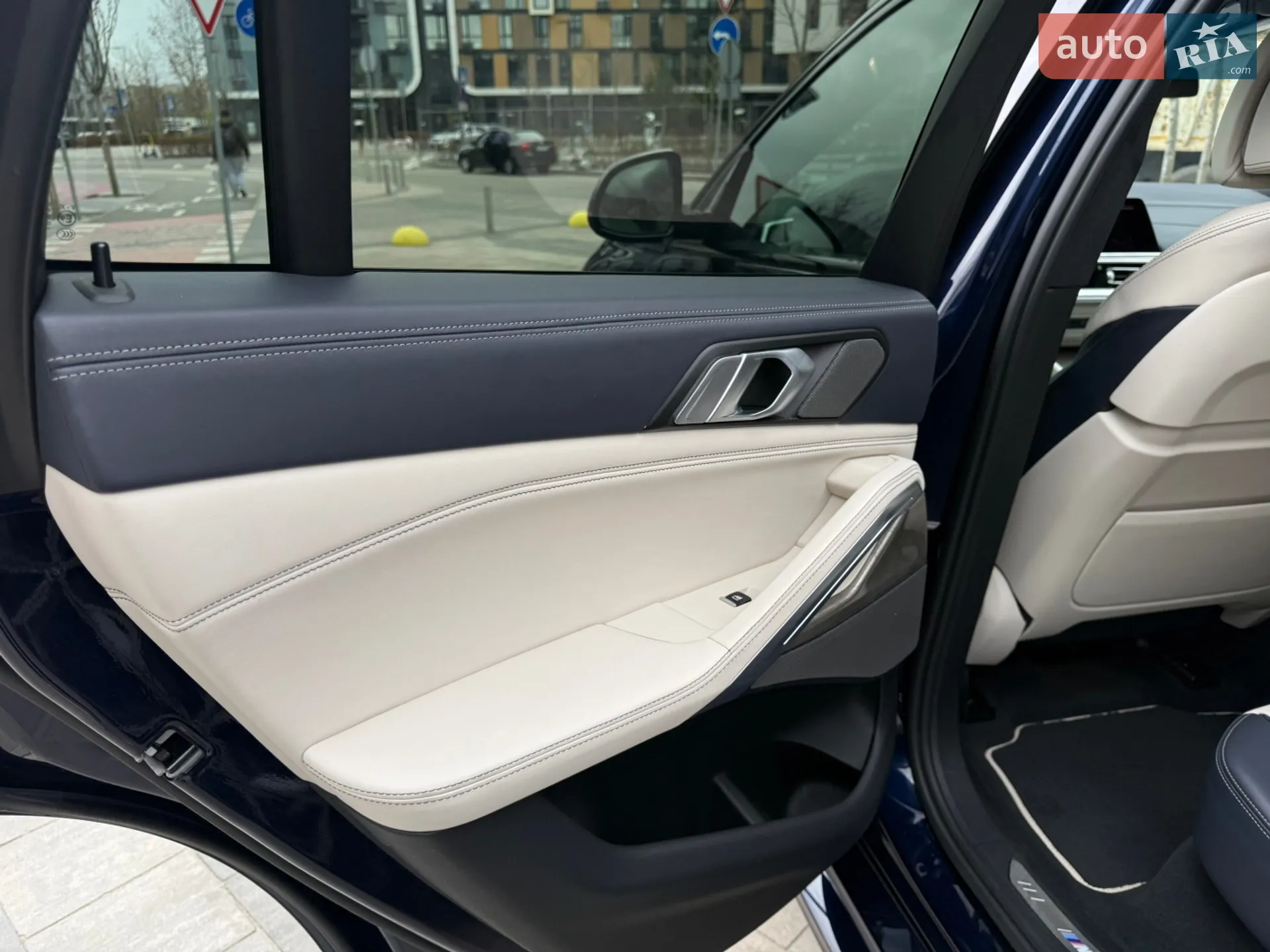 2020 BMW X6 - мініатюра 36
