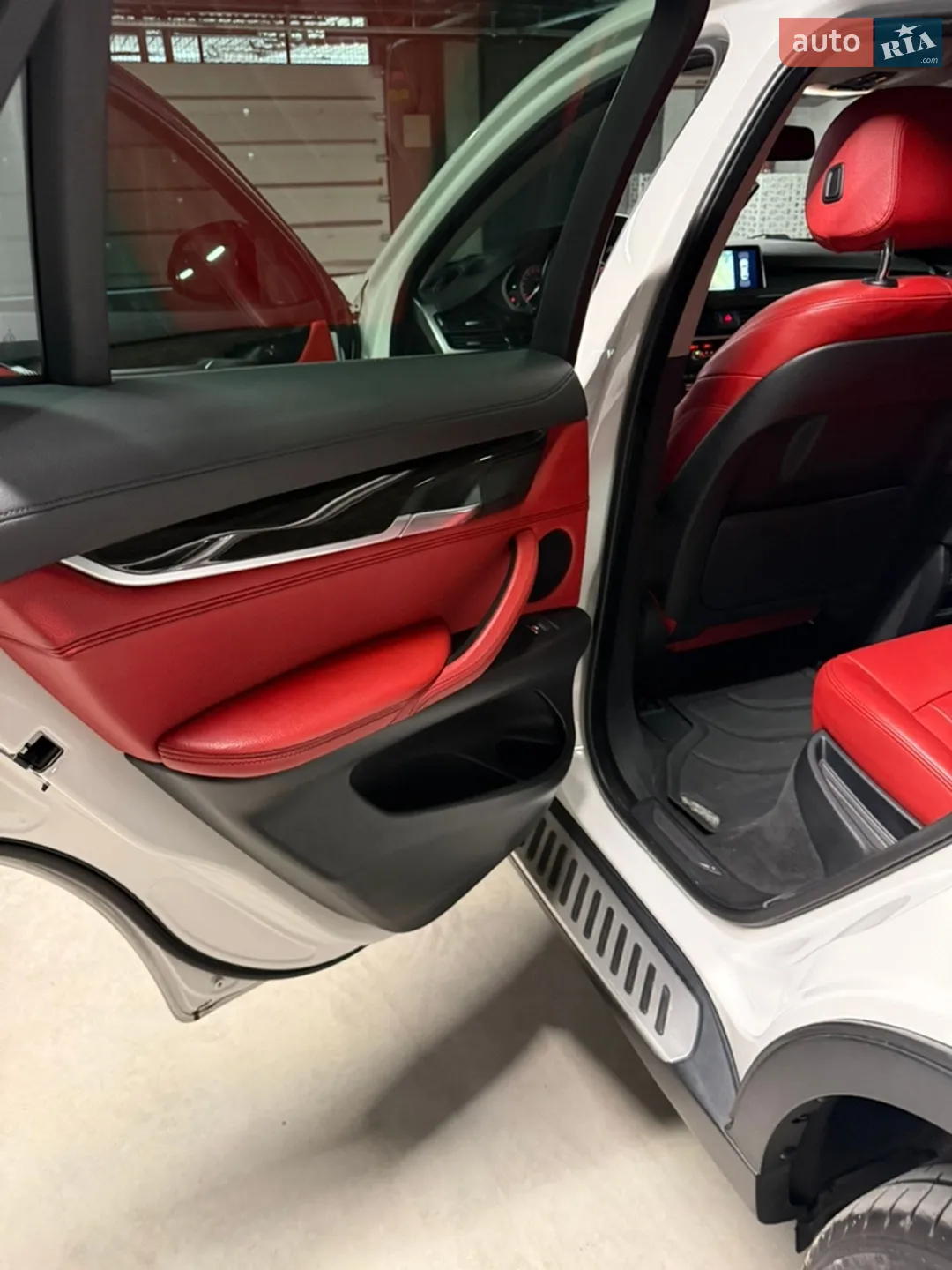 2015 BMW X6 - мініатюра 14