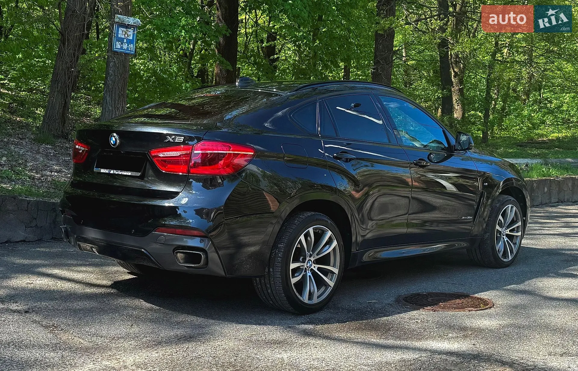 2015 BMW X6 - мініатюра 3