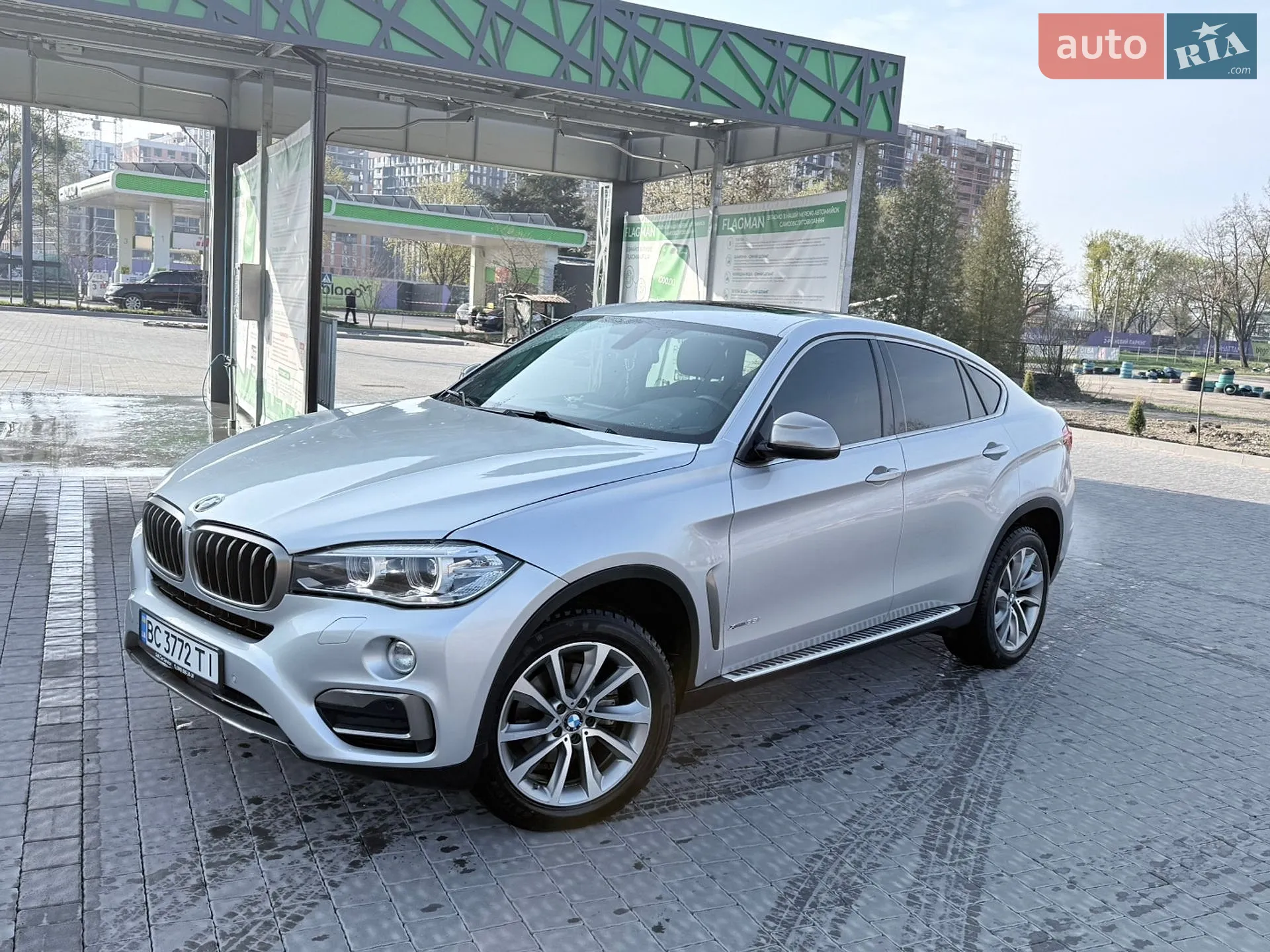 2015 BMW X6 - мініатюра 19