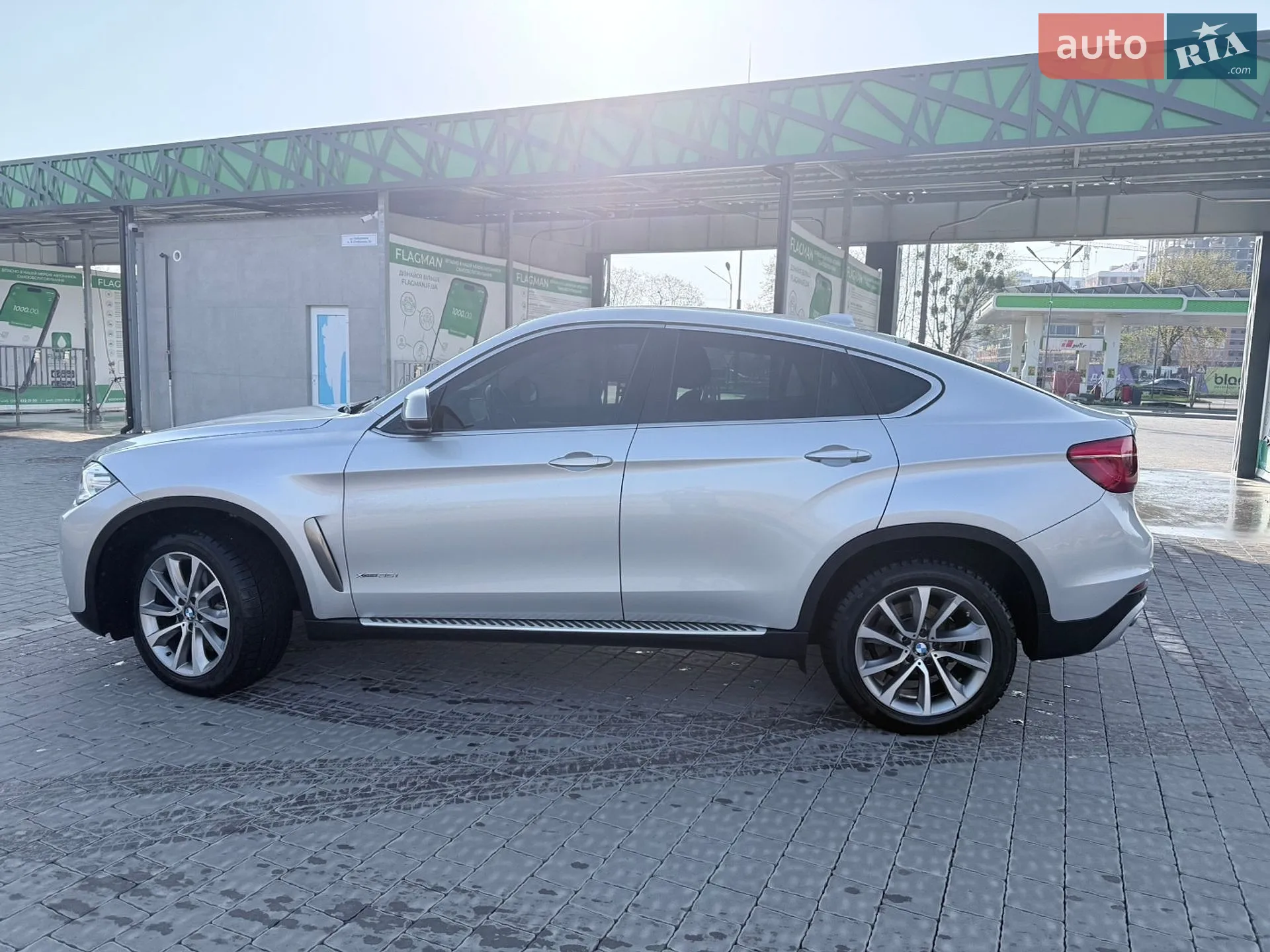 2015 BMW X6 - мініатюра 15