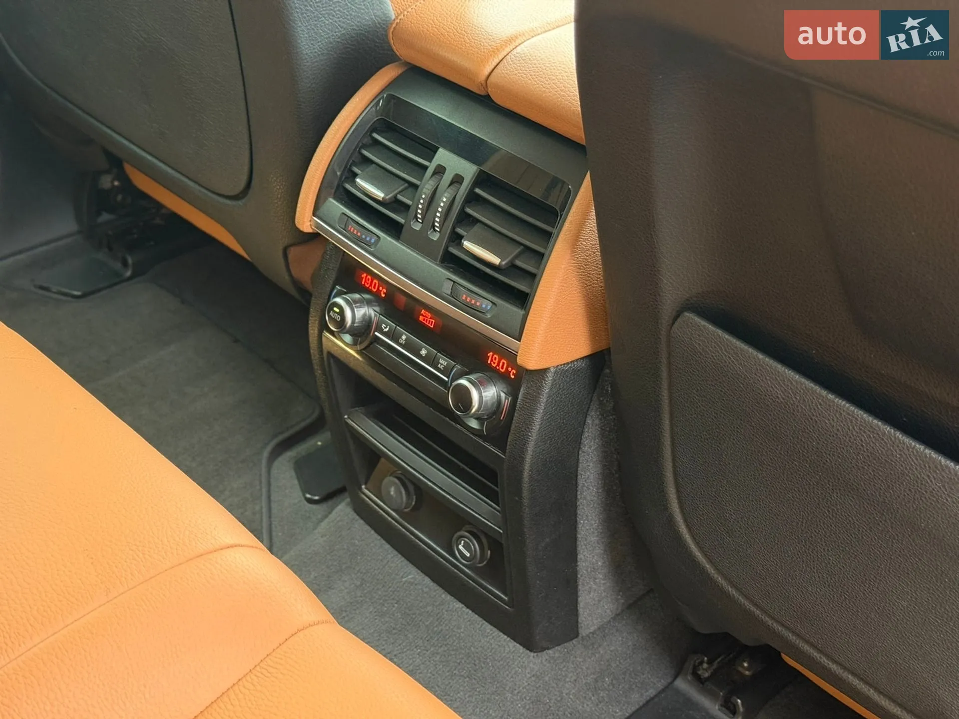 2016 BMW X6 - мініатюра 18