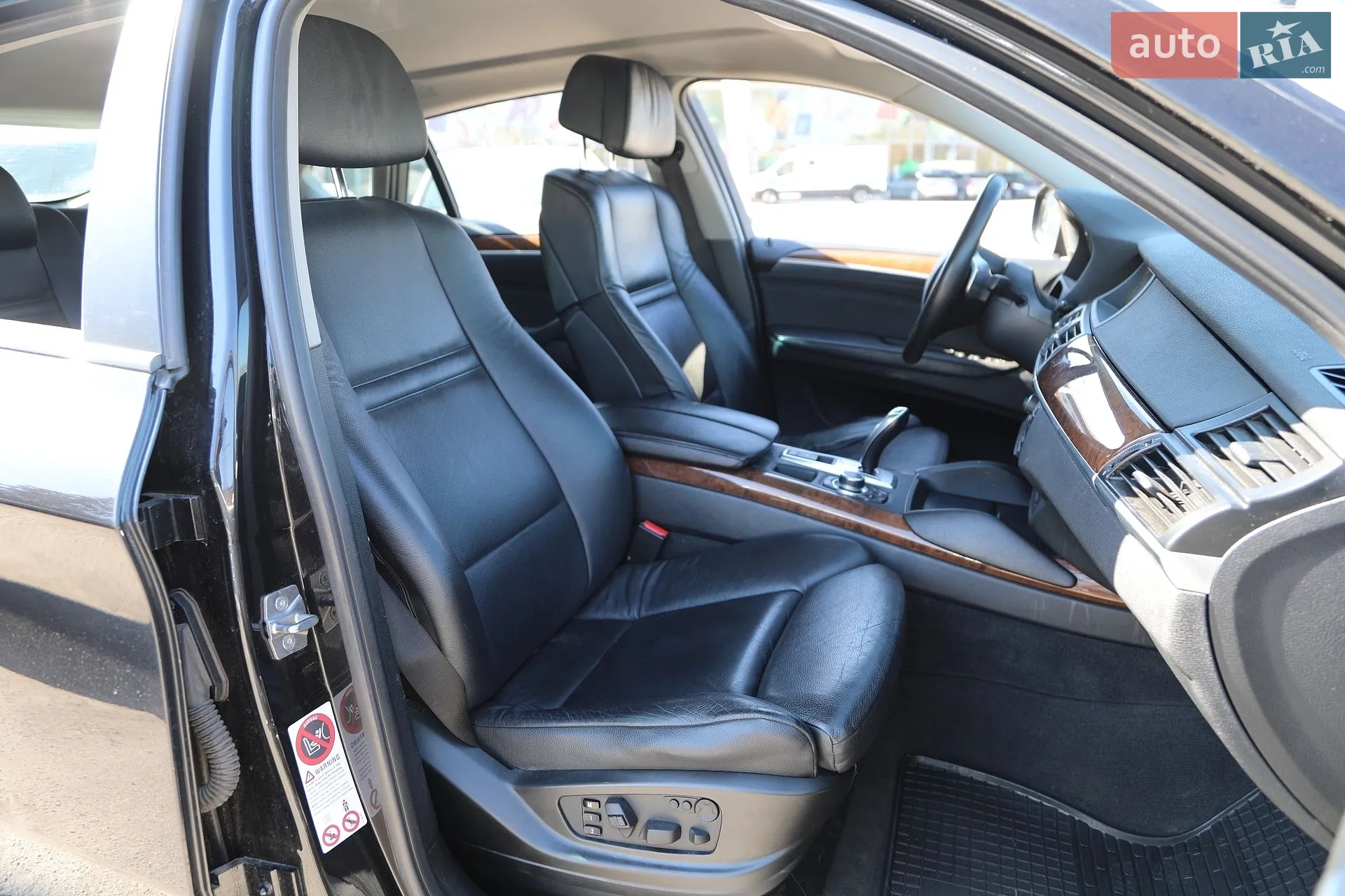 2010 BMW X6 - мініатюра 14