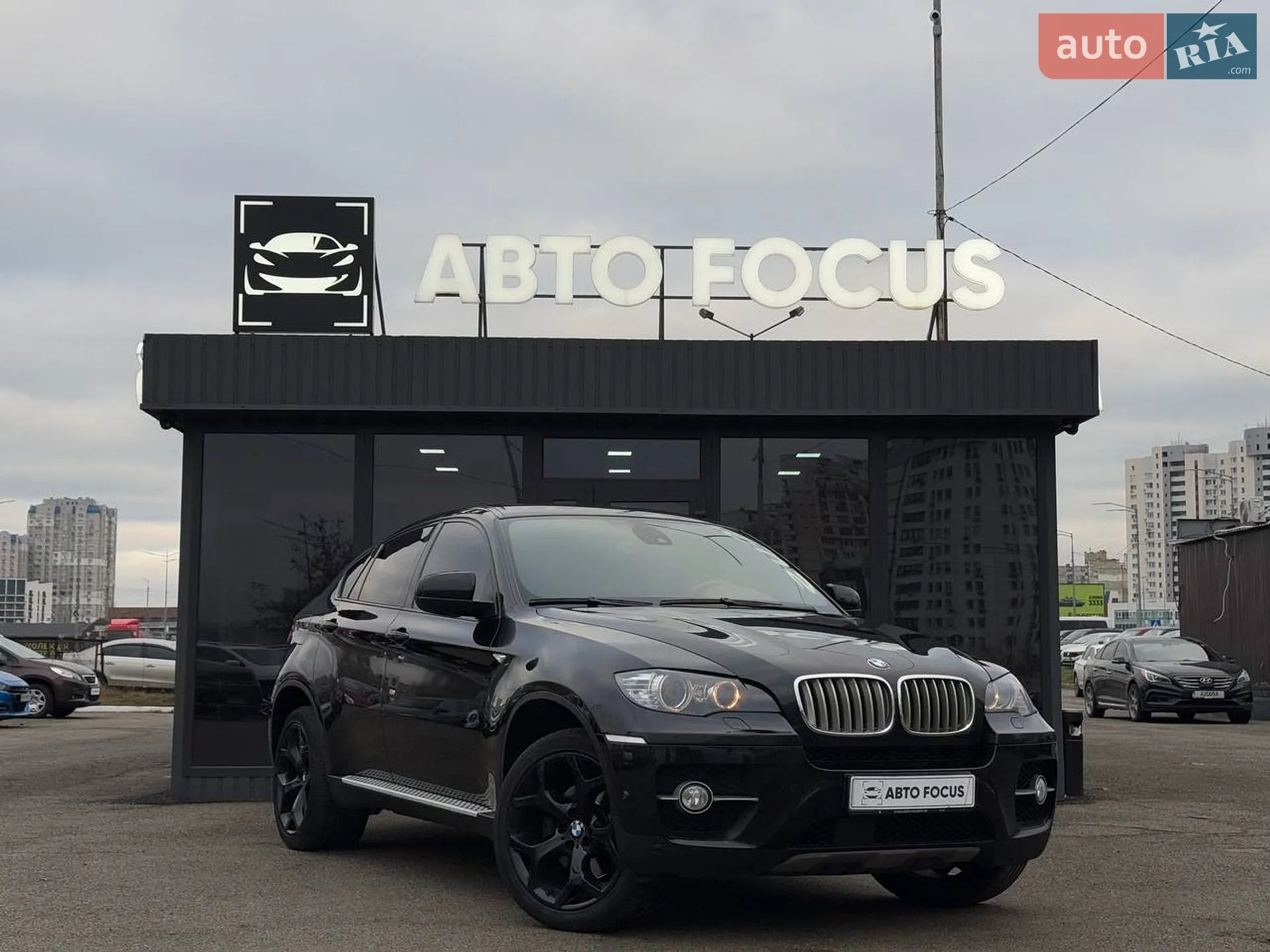 2011 BMW X6 - фото 1