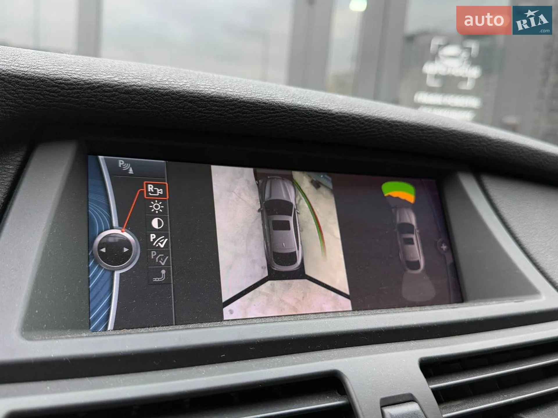 2011 BMW X6 - мініатюра 26