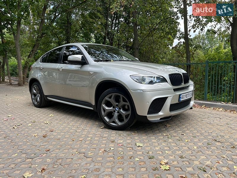 BMW X6 2011