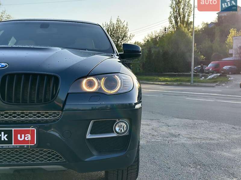 Внедорожник / Кроссовер BMW X6 2012 в Киеве