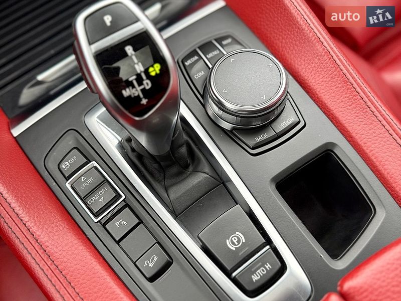 Внедорожник / Кроссовер BMW X6 2018 в Одессе