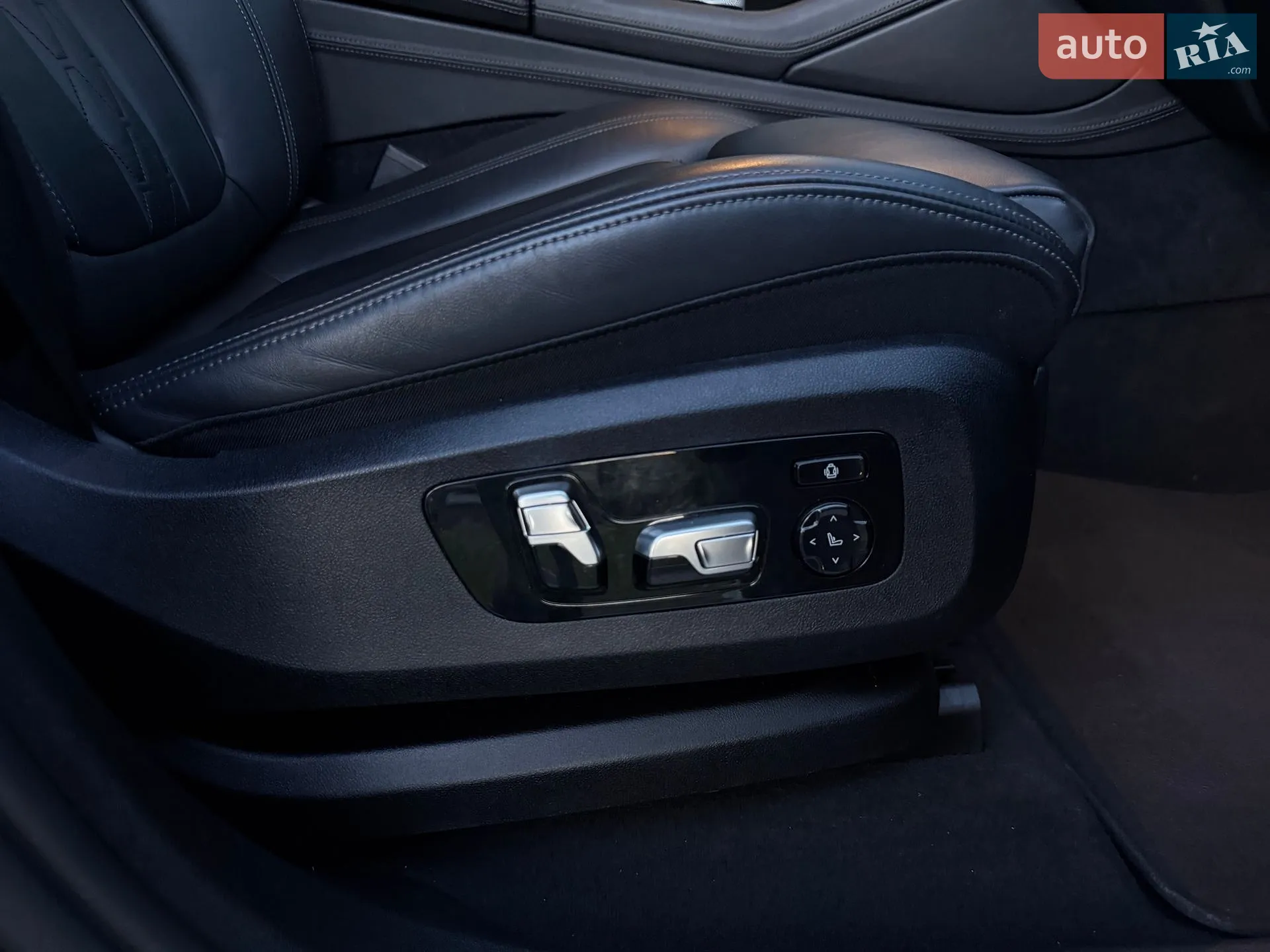 2020 BMW X6 - мініатюра 82
