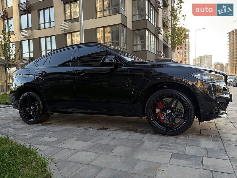Внедорожник / Кроссовер BMW X6 2015 в Киеве