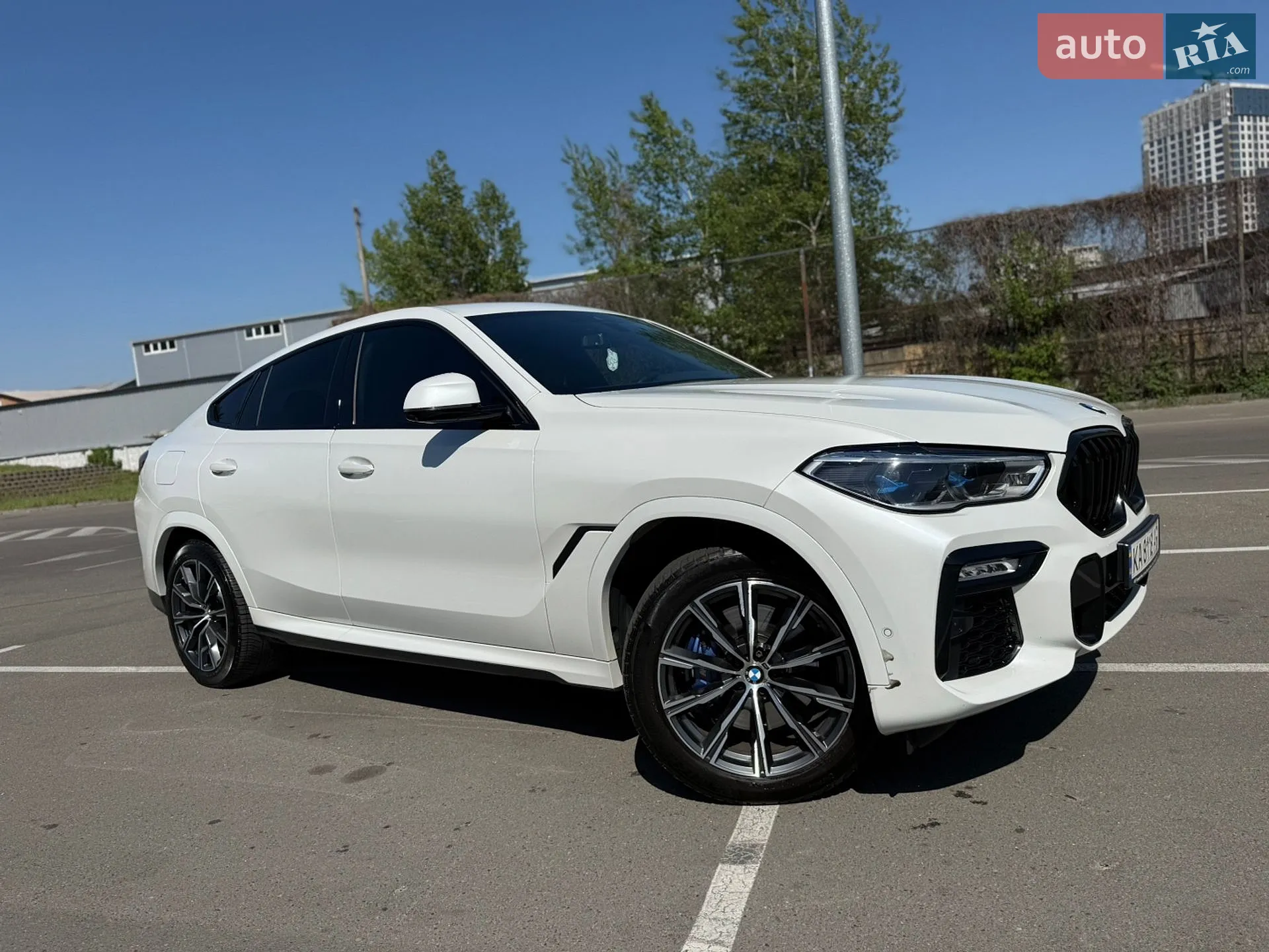 2021 BMW X6 - мініатюра 3