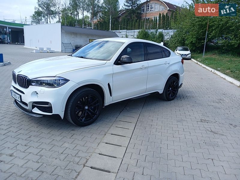 Внедорожник / Кроссовер BMW X6 2015 в Черновцах