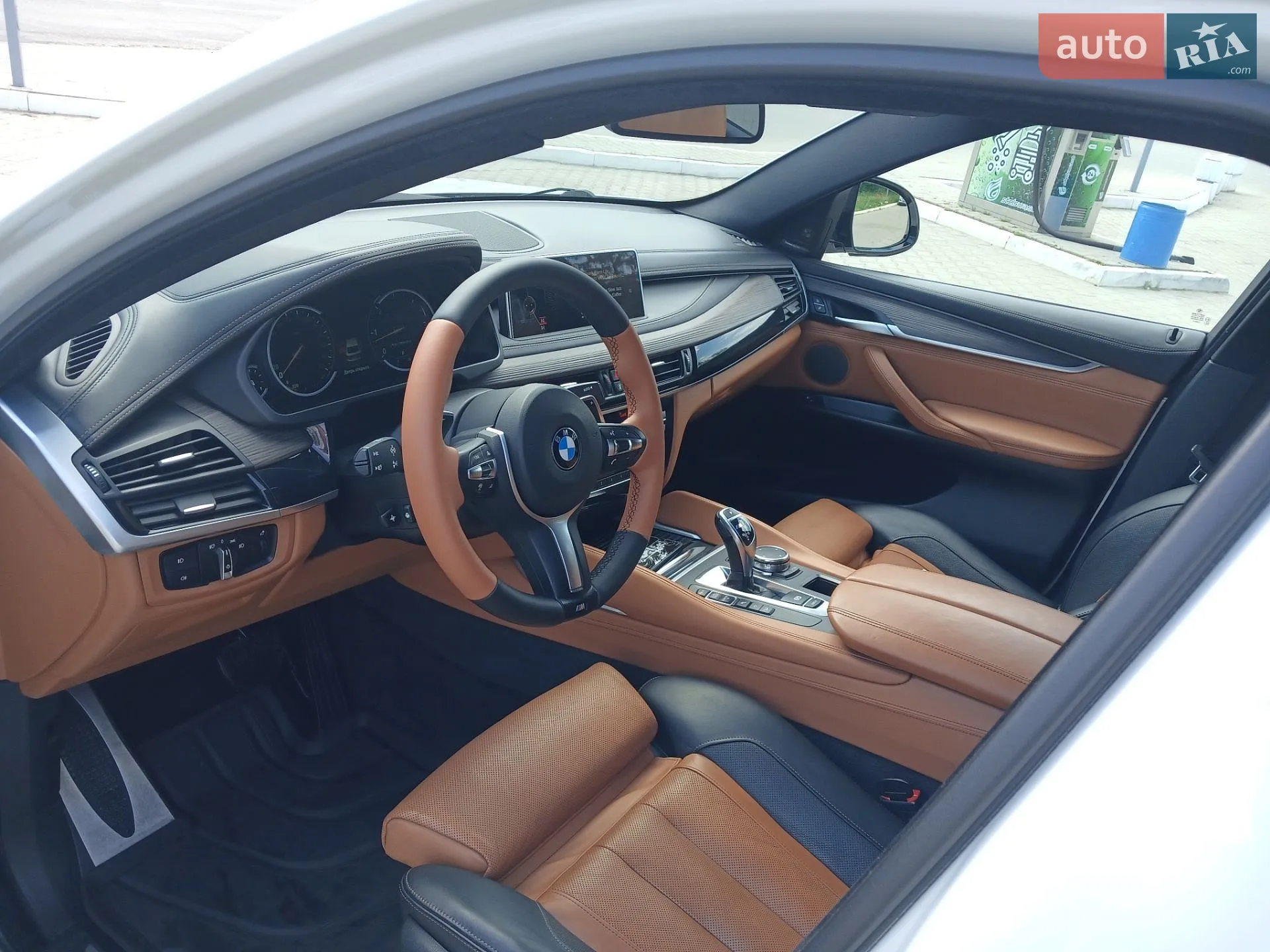 2015 BMW X6 - мініатюра 16