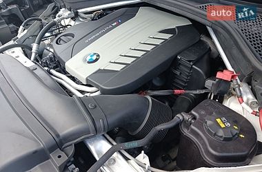 Внедорожник / Кроссовер BMW X6 2015 в Черновцах