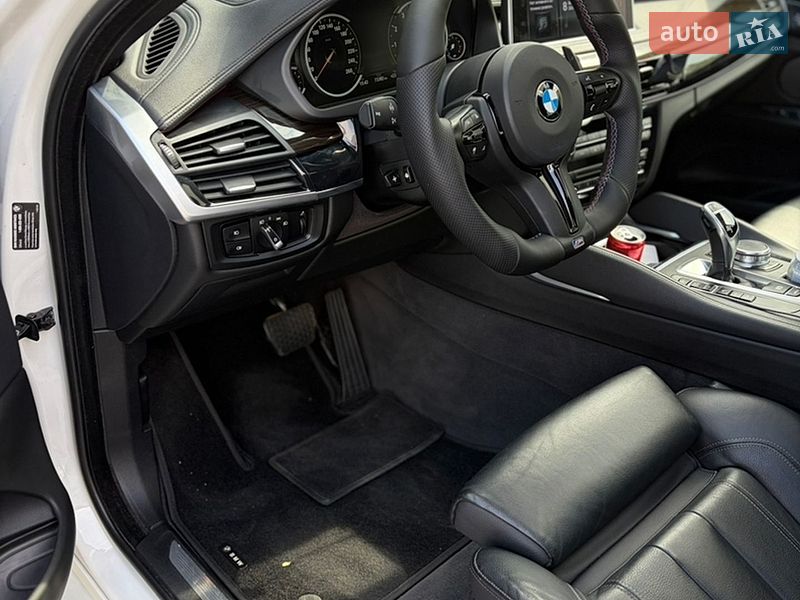 Внедорожник / Кроссовер BMW X6 2019 в Киеве