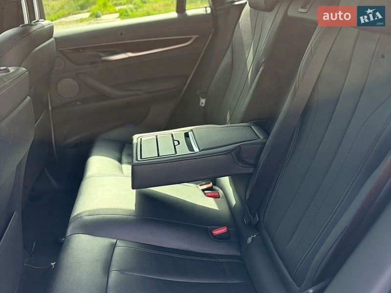 Внедорожник / Кроссовер BMW X6 2019 в Киеве