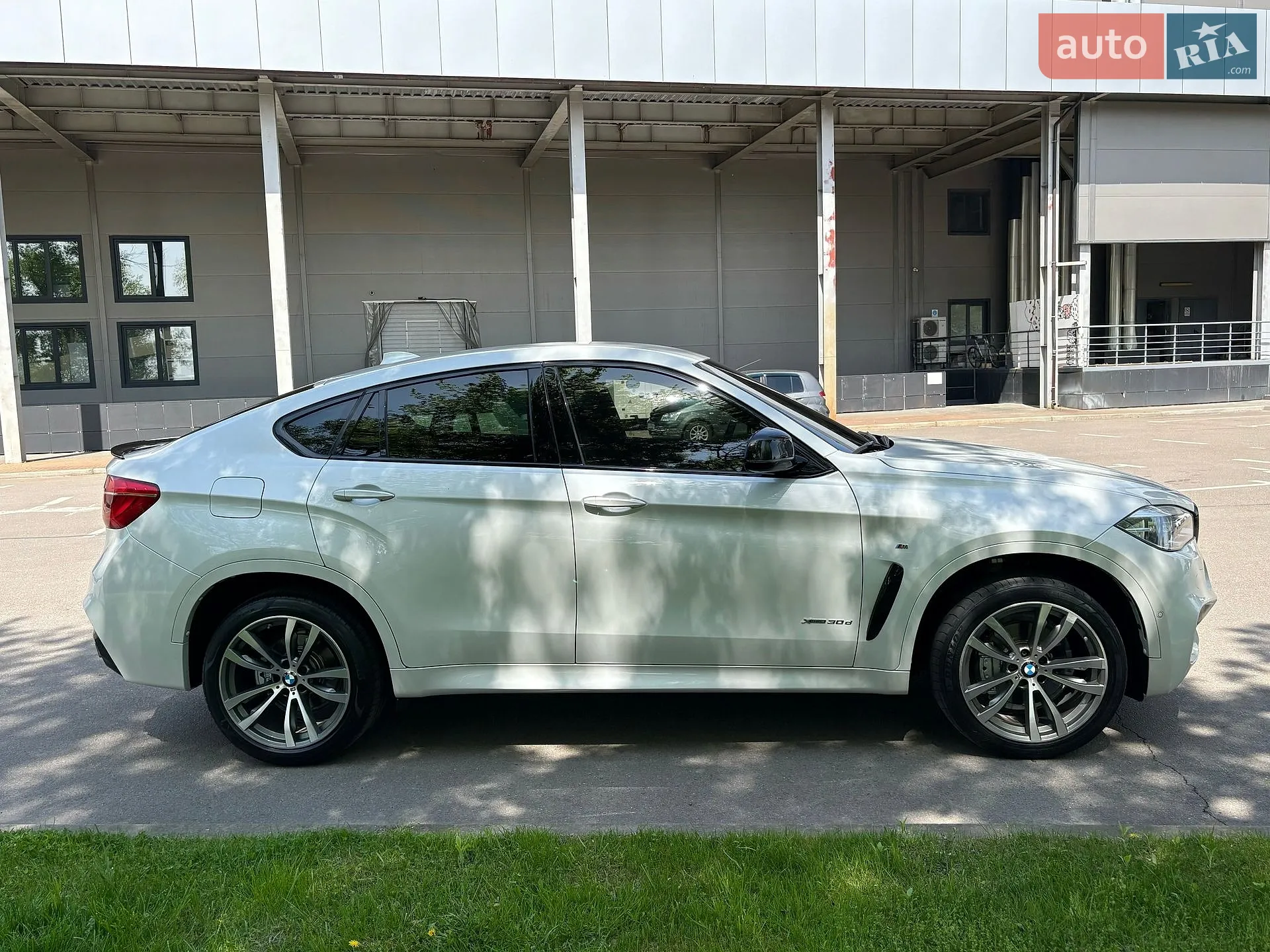 2019 BMW X6 - мініатюра 9