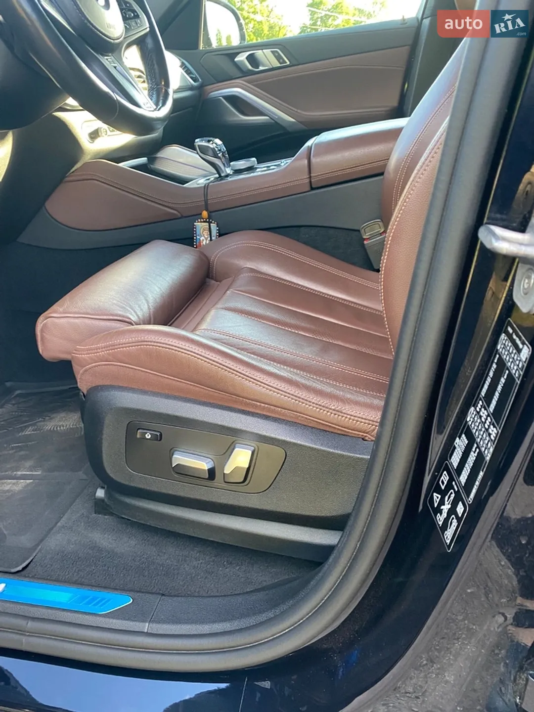 2020 BMW X6 - мініатюра 13