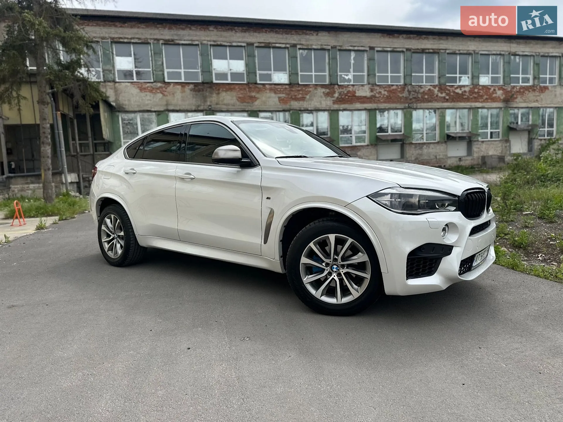 2017 BMW X6 - мініатюра 3